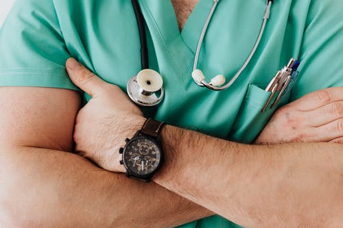 When Is the Right Time to Consider Hiring Home Health Care?