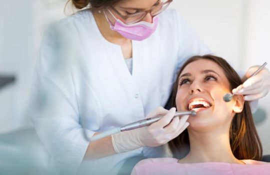 How Does Teeth Whitening Work? How Does Teeth Whitening Work?