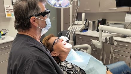 How Does a Dentist Decide if a Tooth Needs to Be Extracted?
