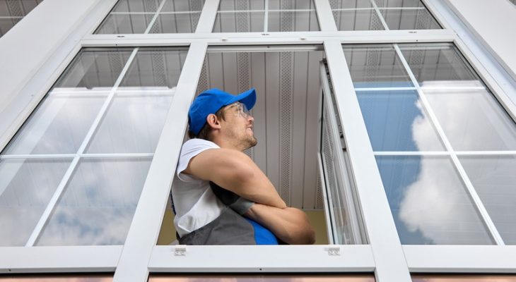 What Factors Affect the Durability of Window Glass?