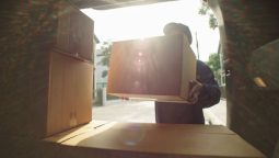 The Importance of Experience: Why Hiring Professional Movers Matters